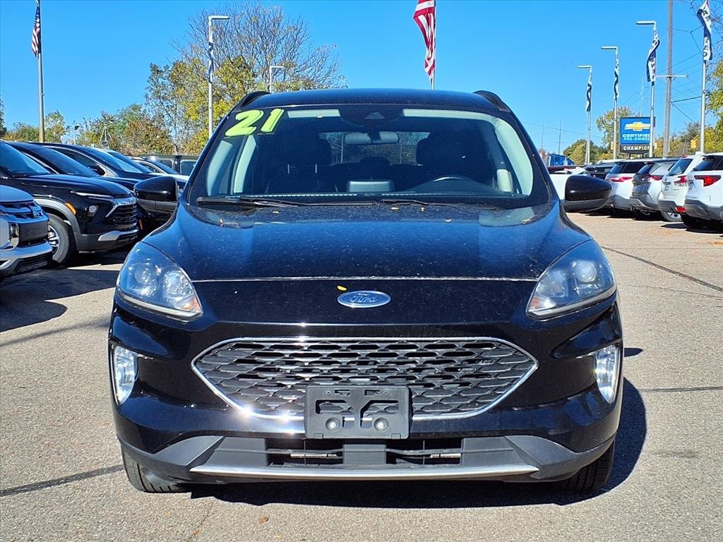 Used 2021 Ford Escape SEL with VIN 1FMCU9H66MUA64603 for sale in Howell, MI