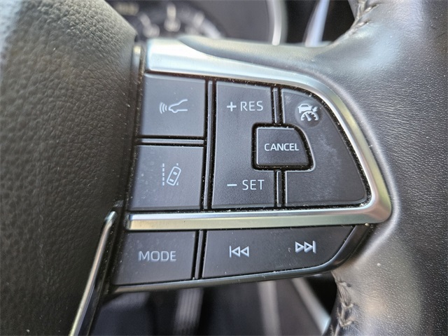 2021 Toyota Highlander Hybrid XLE photo 24