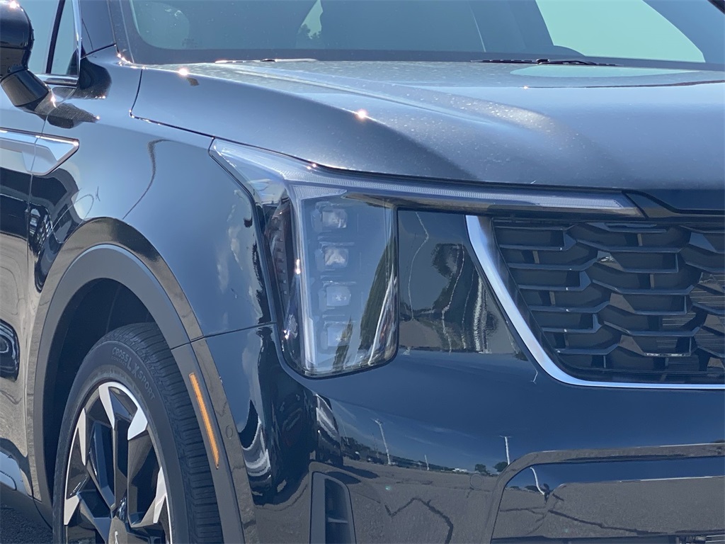 2025 Kia Sorento SX photo 13