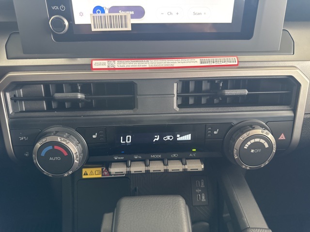 2025 Toyota 4Runner TRD Off-Road photo 18