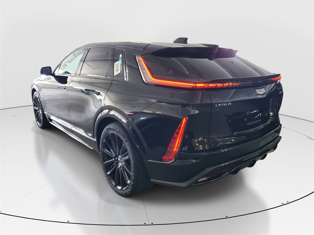 2026 Cadillac Lyriq Sport photo 4