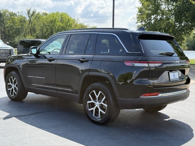 2024 Jeep Grand Cherokee Limited photo 5