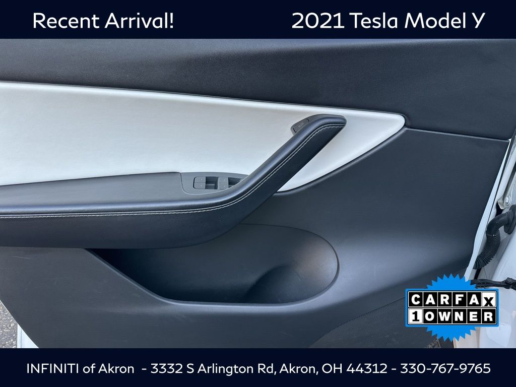 Used 2021 Tesla Model Y Long Range with VIN 5YJYGAEE8MF195118 for sale in Northfield, Minnesota