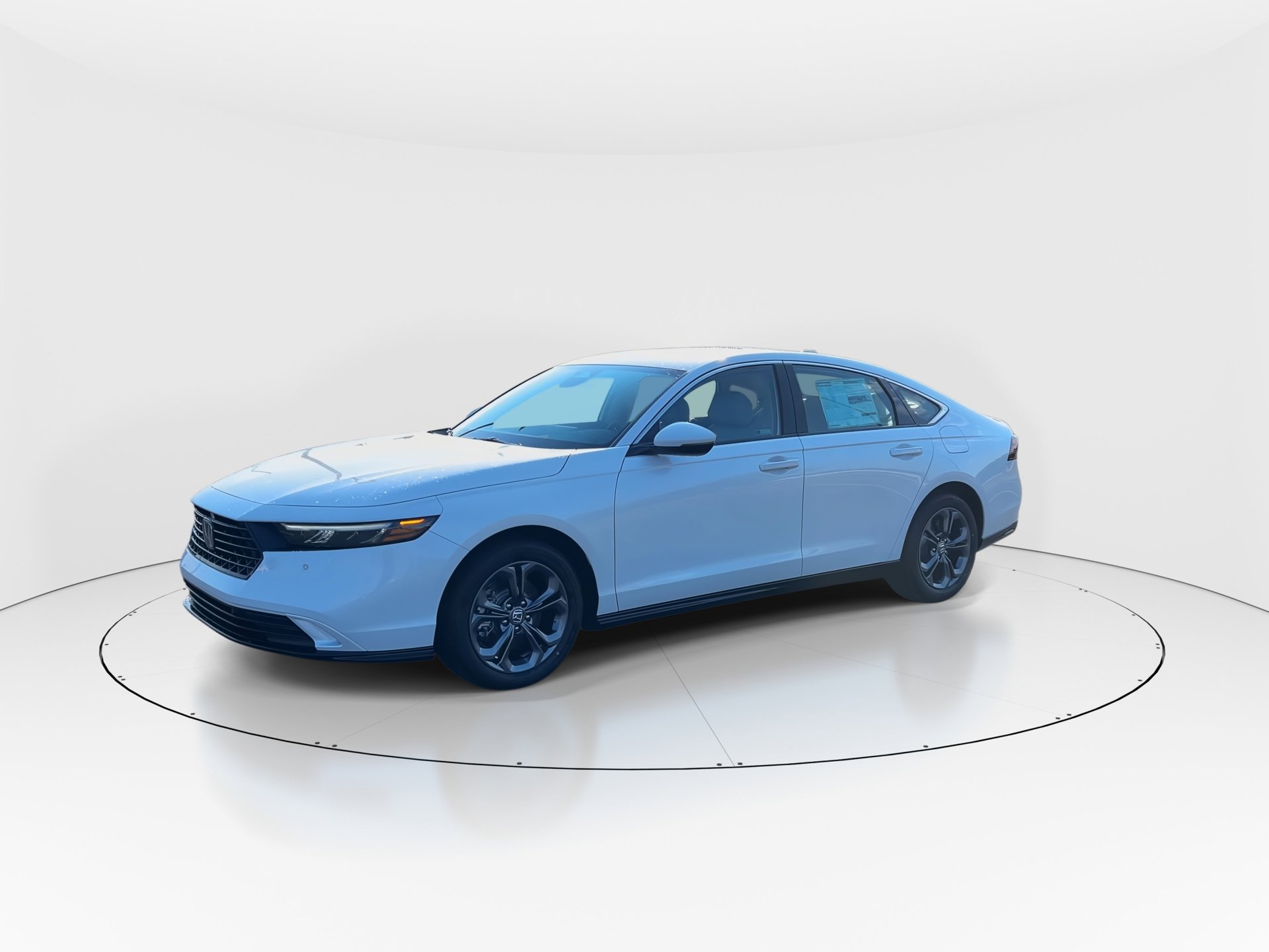 2025 Honda Accord Hybrid EX-L photo 3