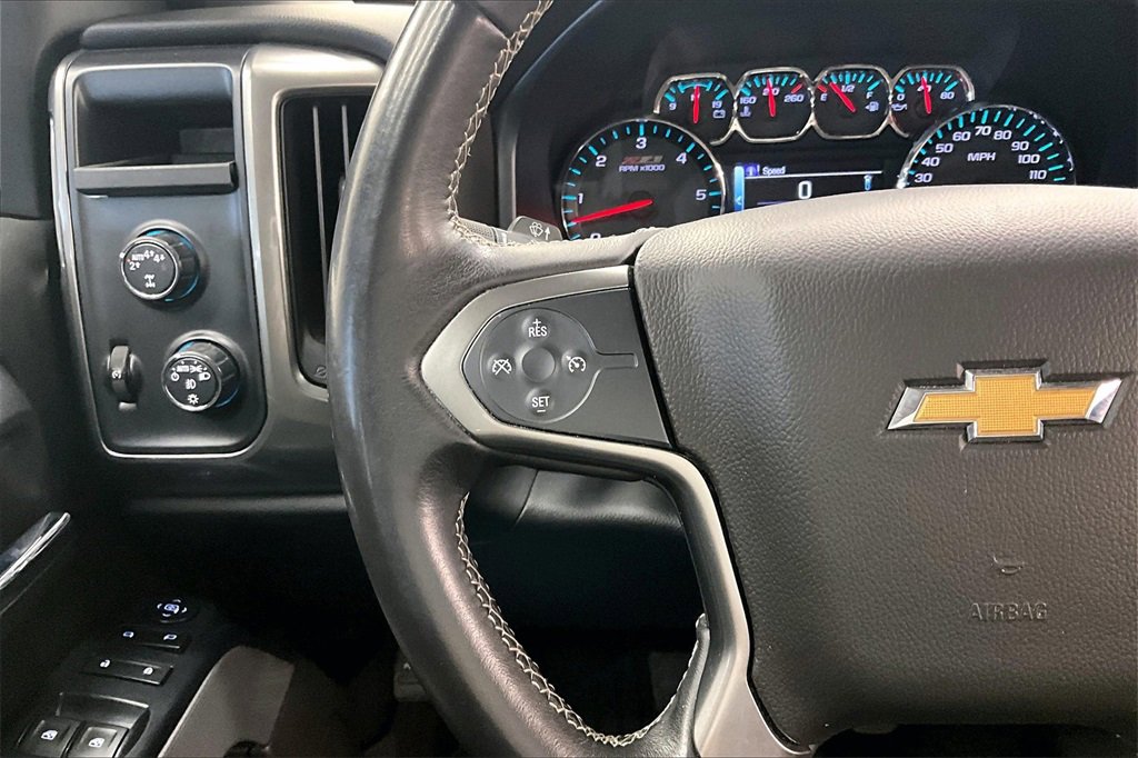 2018 Chevrolet Silverado 1500 LT photo 16