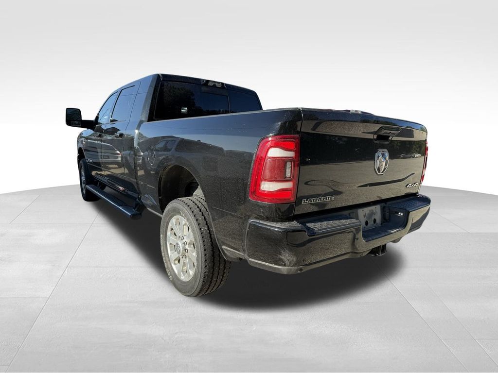 2023 Ram 2500 Laramie photo 4