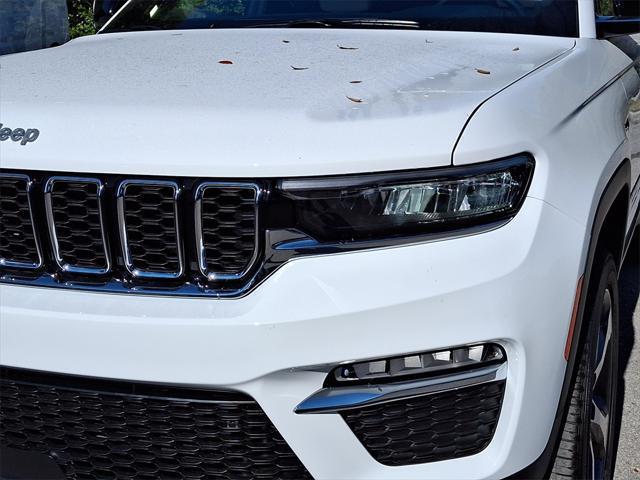 2025 Jeep Grand Cherokee Limited photo 7