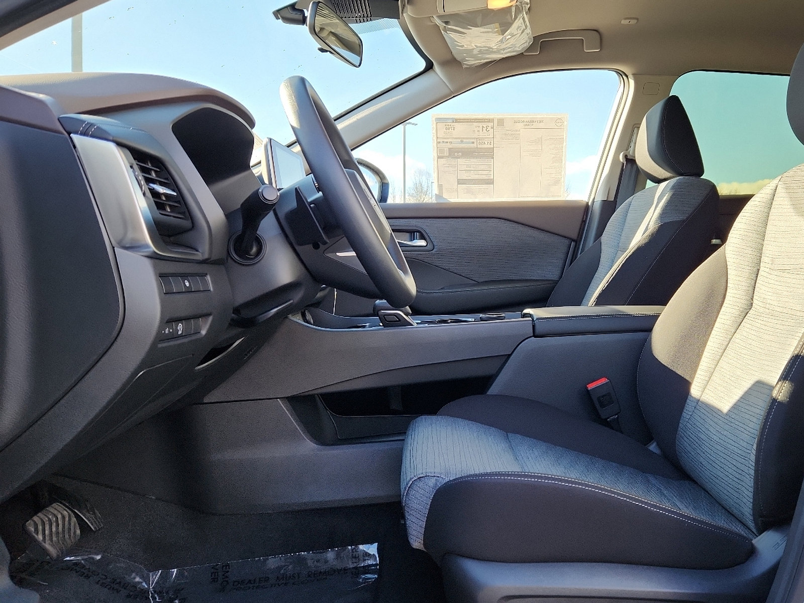2023 Nissan Rogue SV photo 6