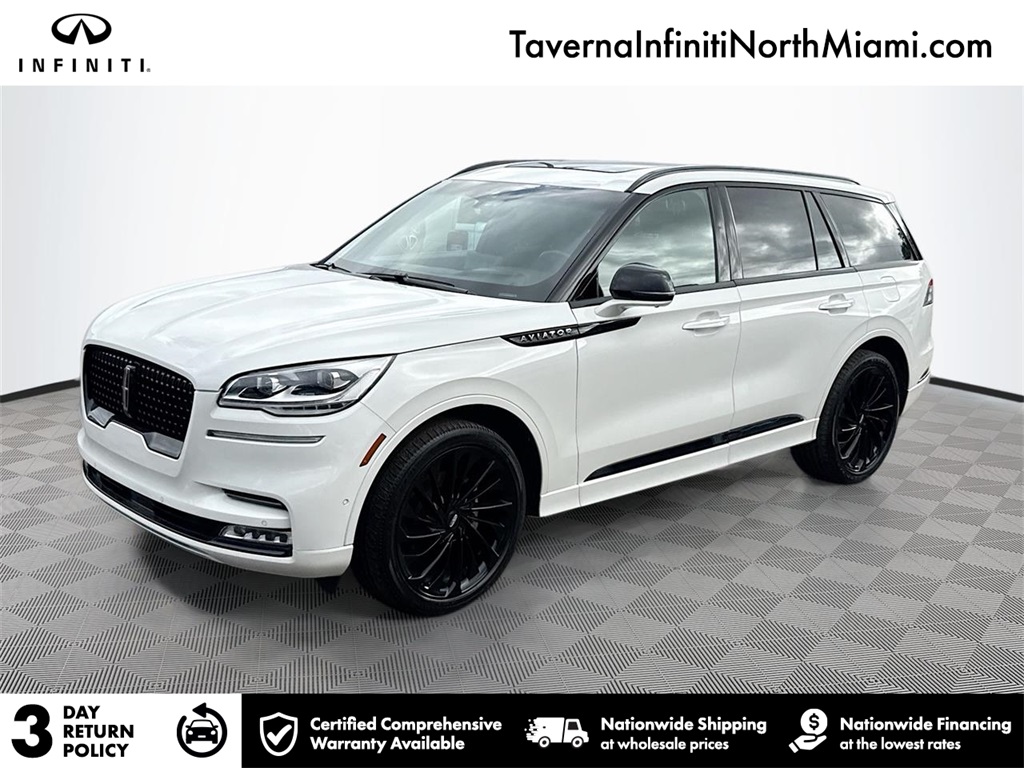 2023 Lincoln Aviator Black Label's photo