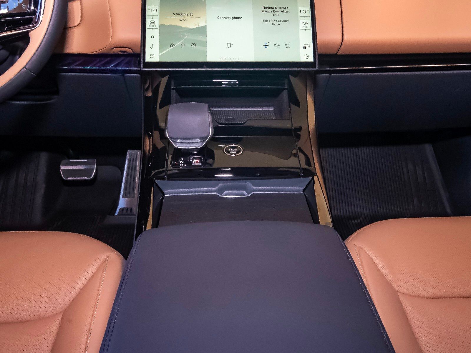 2025 Land Rover Range Rover Sport SE photo 23