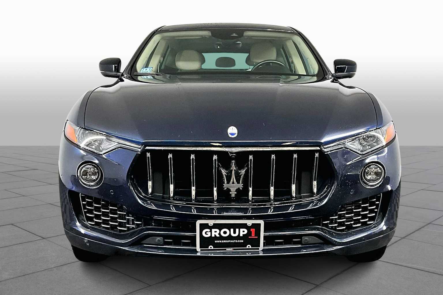 2023 Maserati Levante Base GT photo 3
