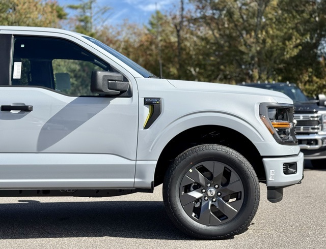 2025 Ford F-150 STX photo 2