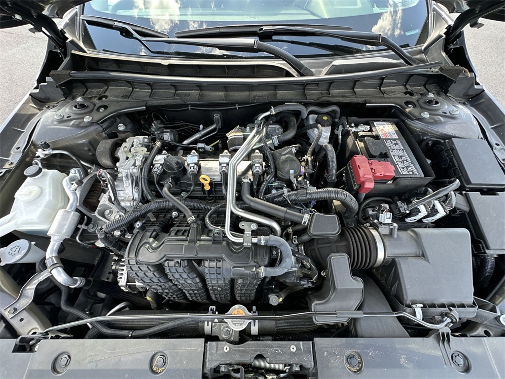 2024 Nissan Altima 2.5 SR photo 26
