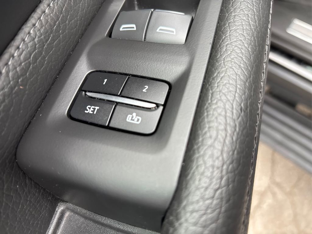 2021 Gmc Yukon Denali photo 24
