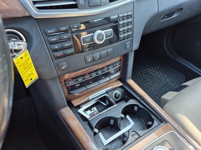 2012 Mercedes Benz E 350 photo 12