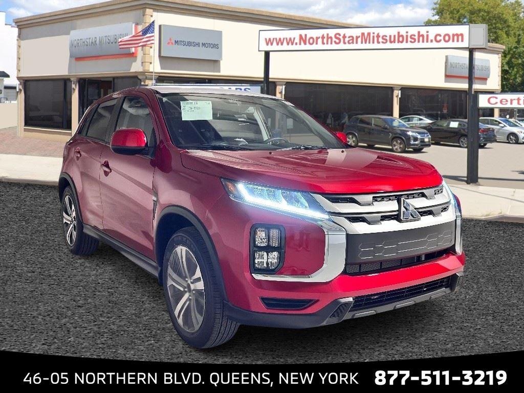2025 Mitsubishi Outlander Sport ES photo 3