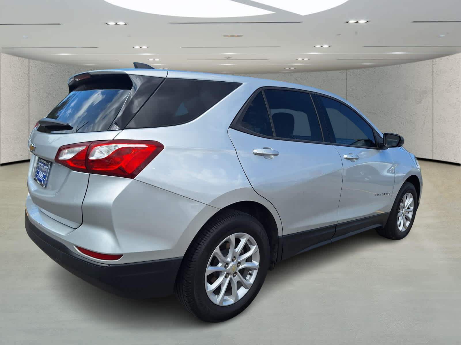 2019 Chevrolet Equinox LS photo 5