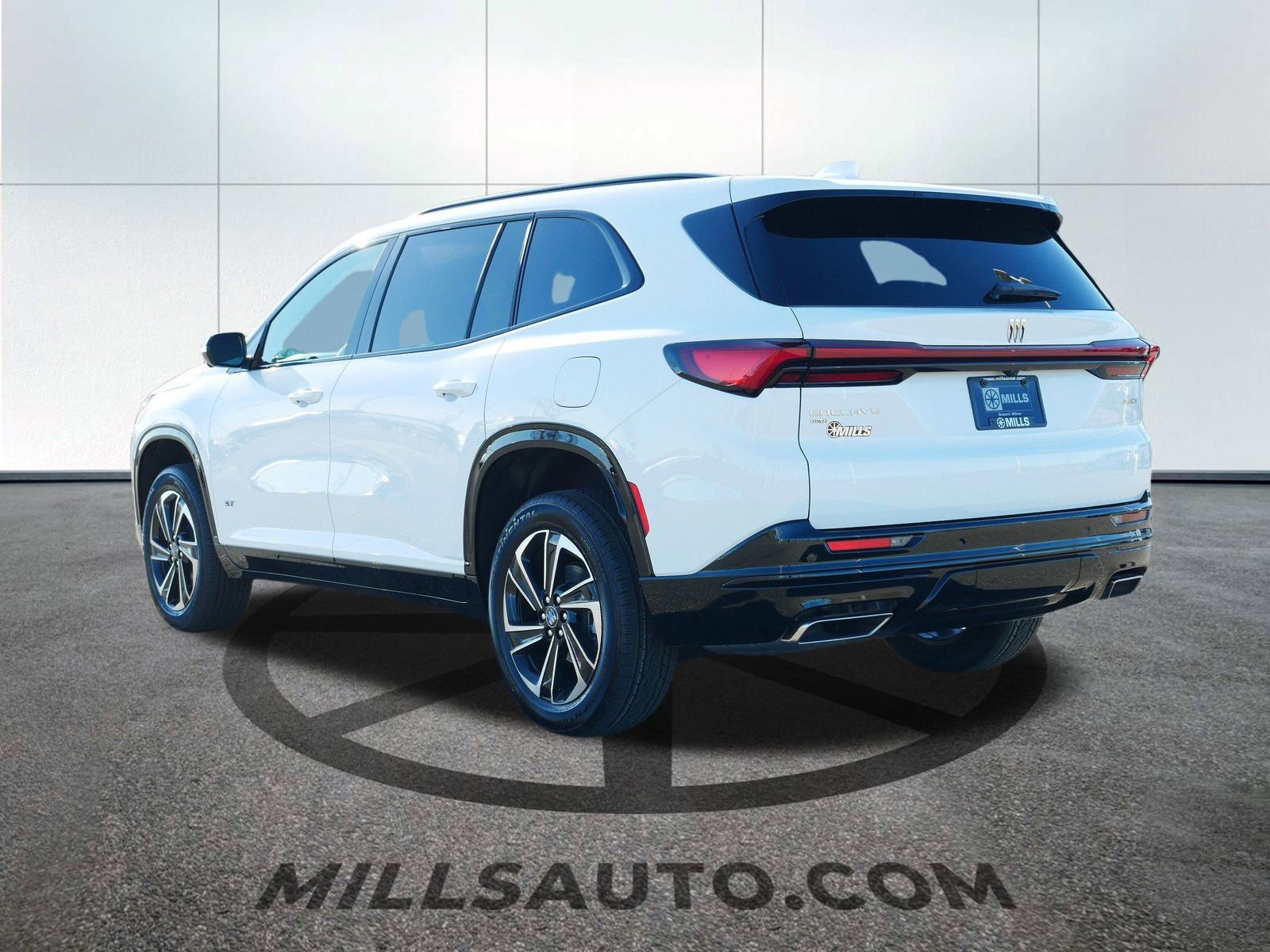 2026 Buick Enclave Sport Touring photo 3