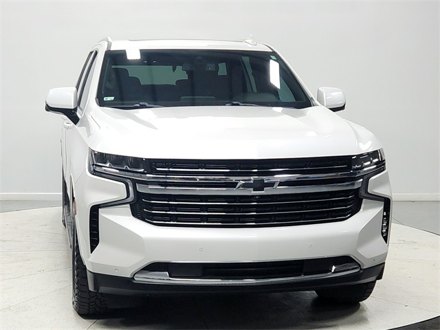 2022 Chevrolet Tahoe LT photo 2