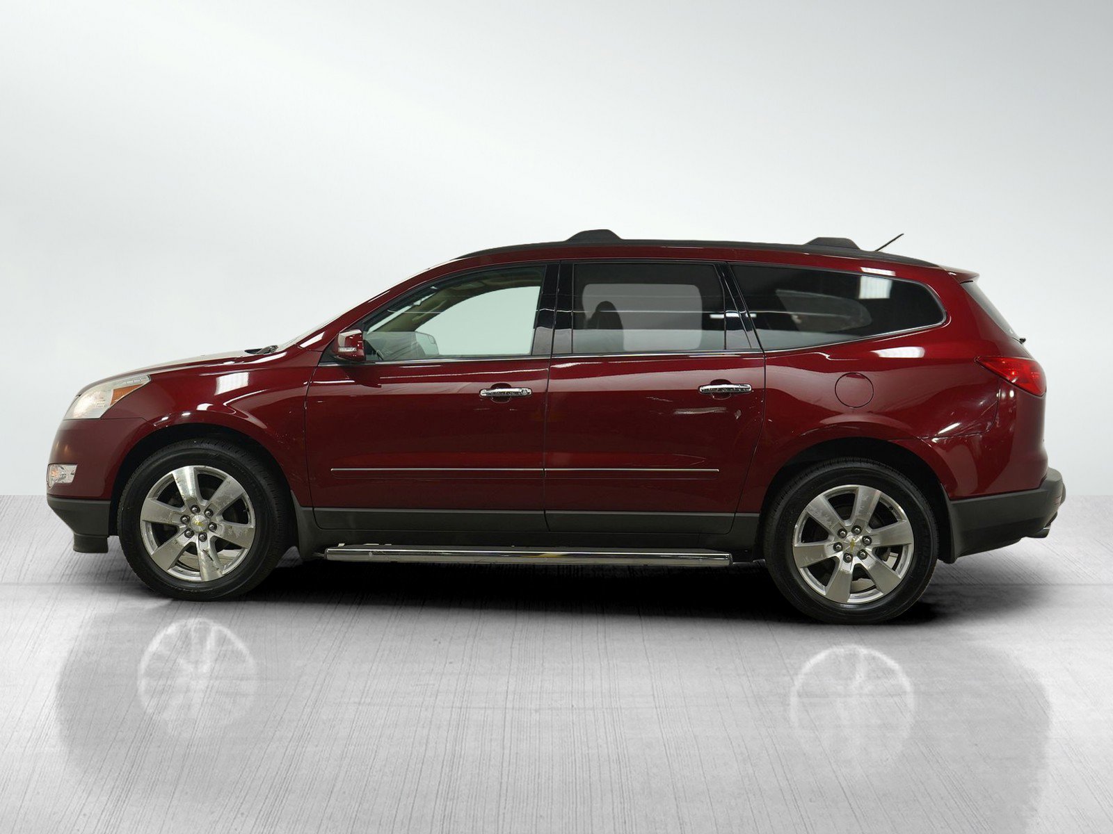 Used 2010 Chevrolet Traverse LTZ with VIN 1GNLVHED7AJ226239 for sale in Bloomington, Minnesota