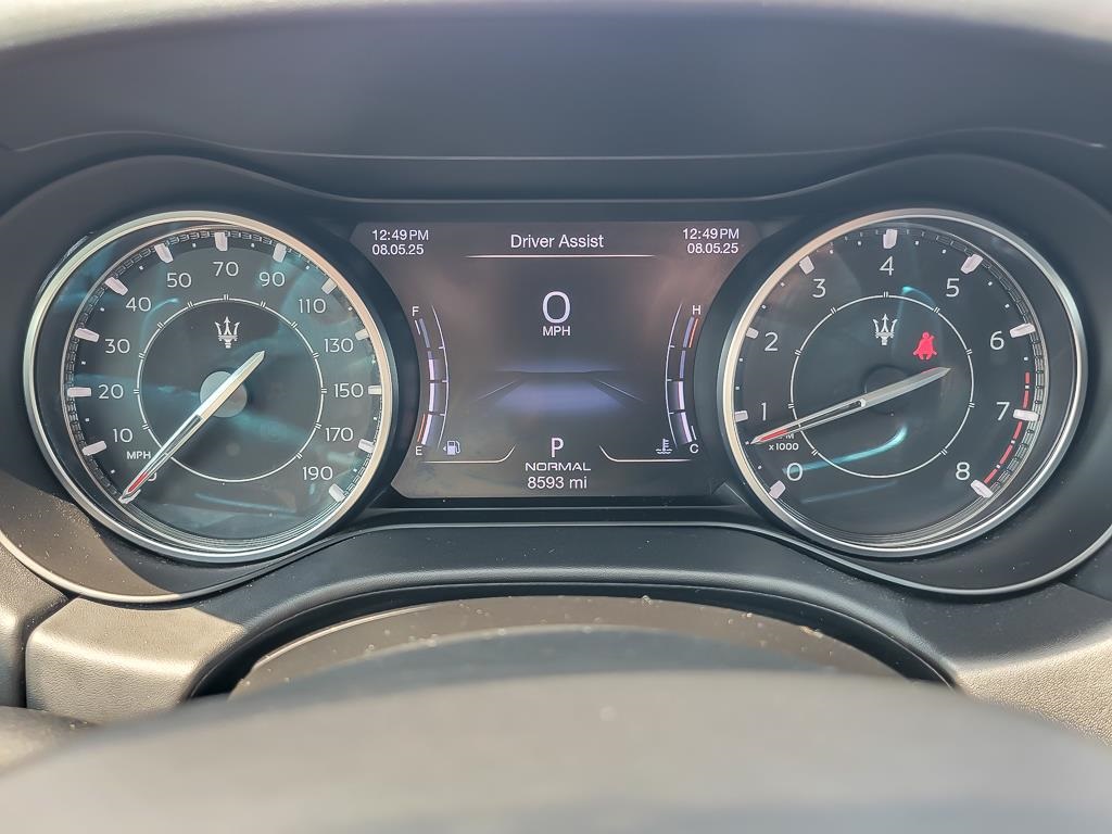 2023 Maserati Ghibli Modena Q4 photo 13