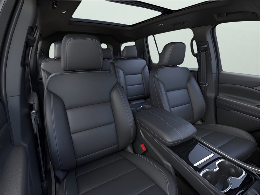 2026 Chevrolet Traverse photo 11