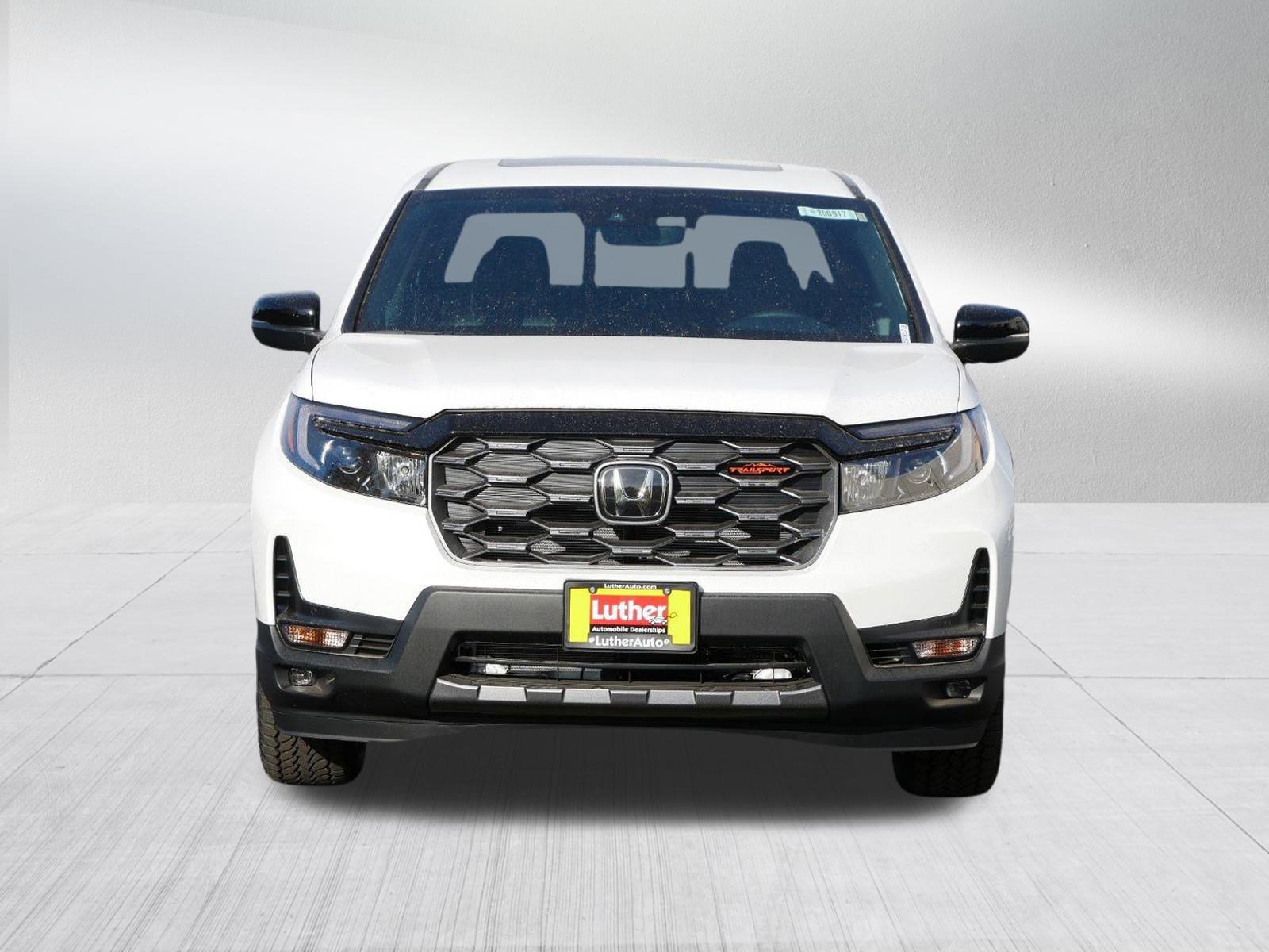 2026 Honda Ridgeline TrailSport photo 2