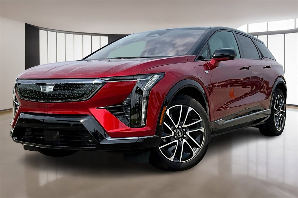 2025 Cadillac OPTIQ Sport 2's photo