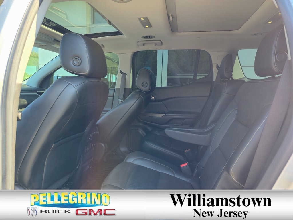 2017 Gmc Acadia SLT photo 5