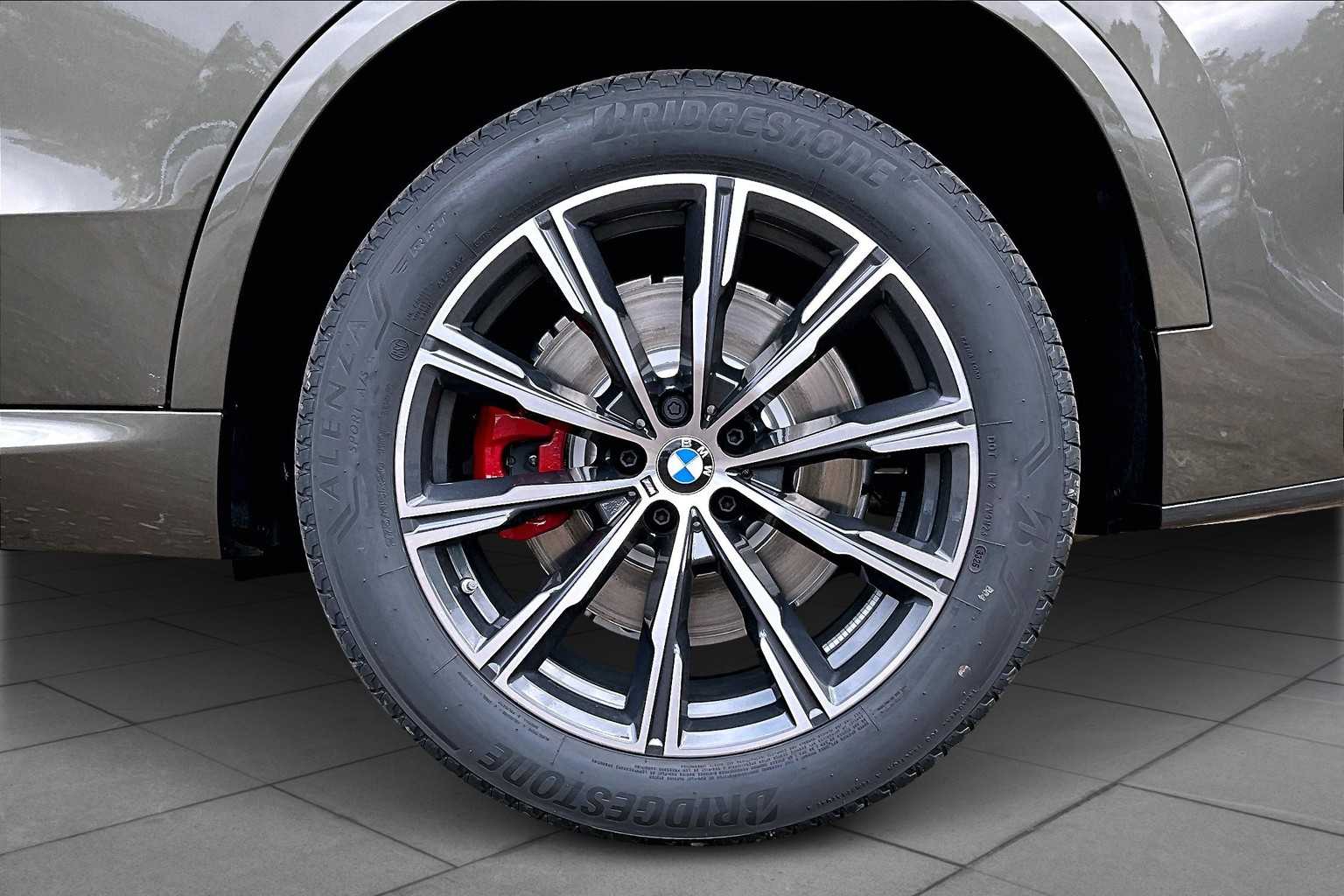 2026 Bmw X5 M60i photo 16
