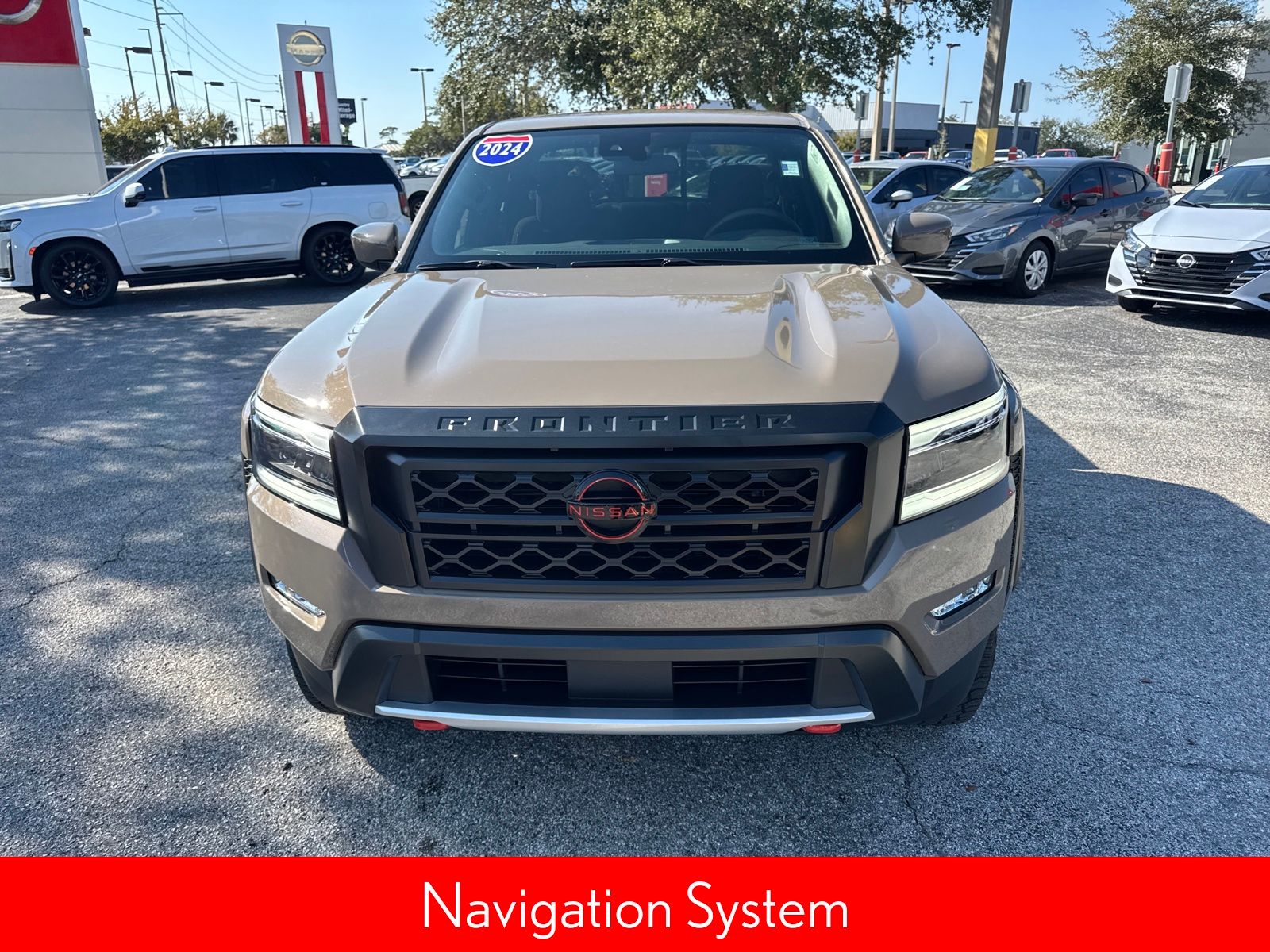 2024 Nissan Frontier PRO-X photo 3