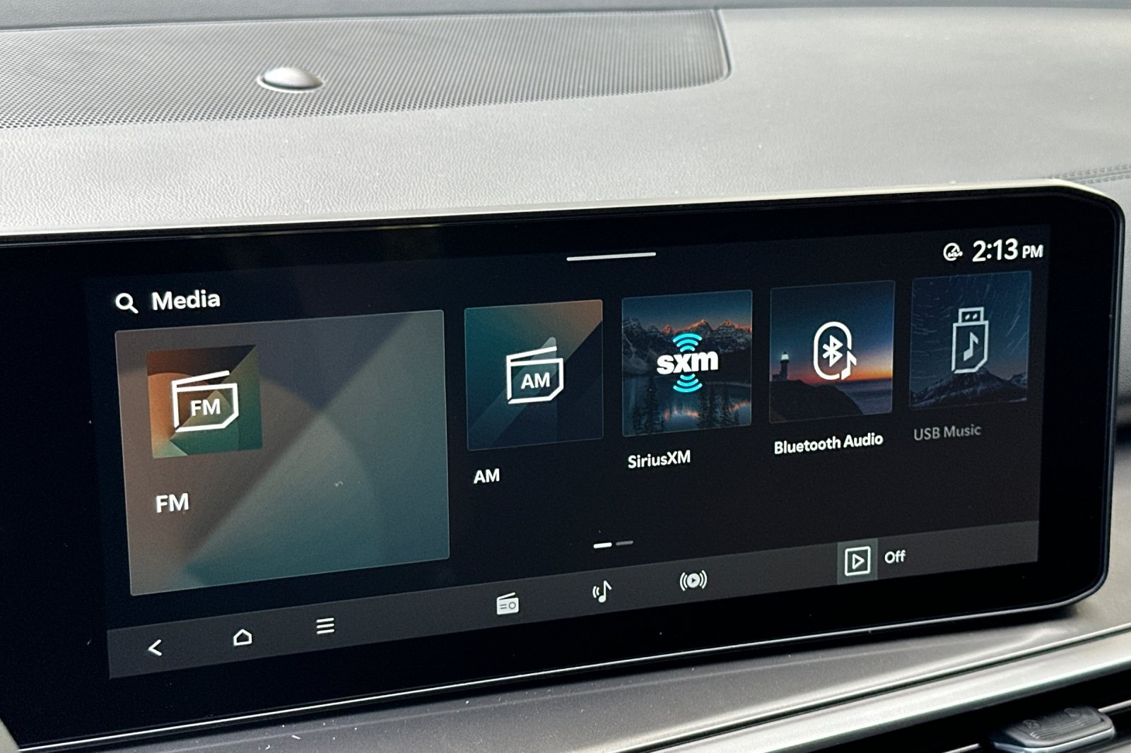 2025 Kia Sorento S photo 14