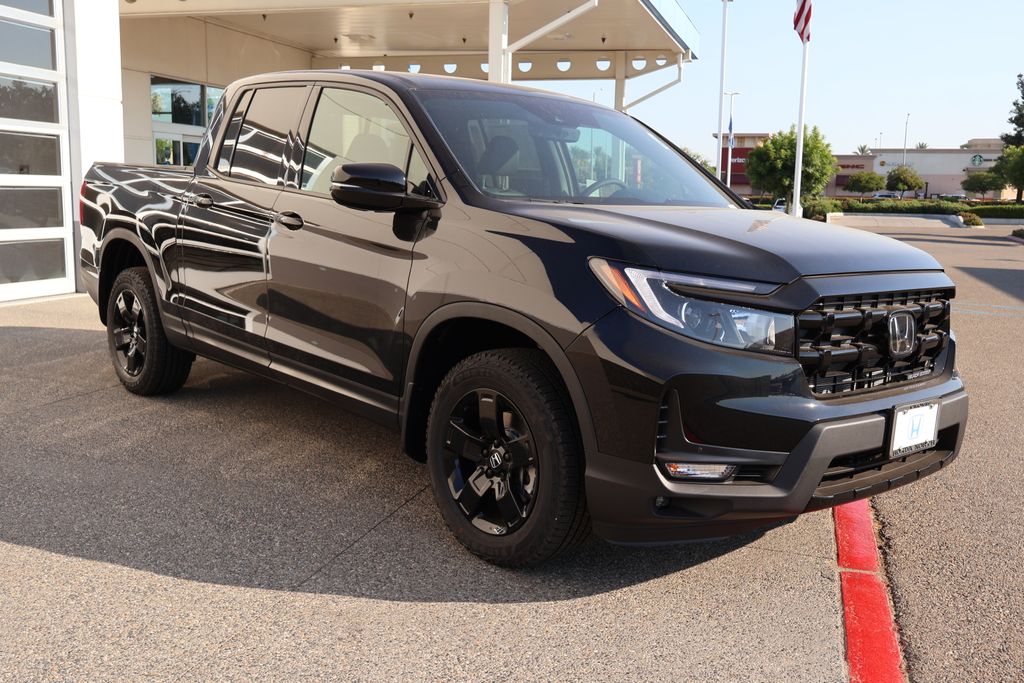 2026 Honda Ridgeline Black Edition photo 2