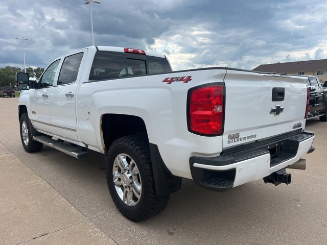 2019 Chevrolet Silverado 2500HD High Country photo 9