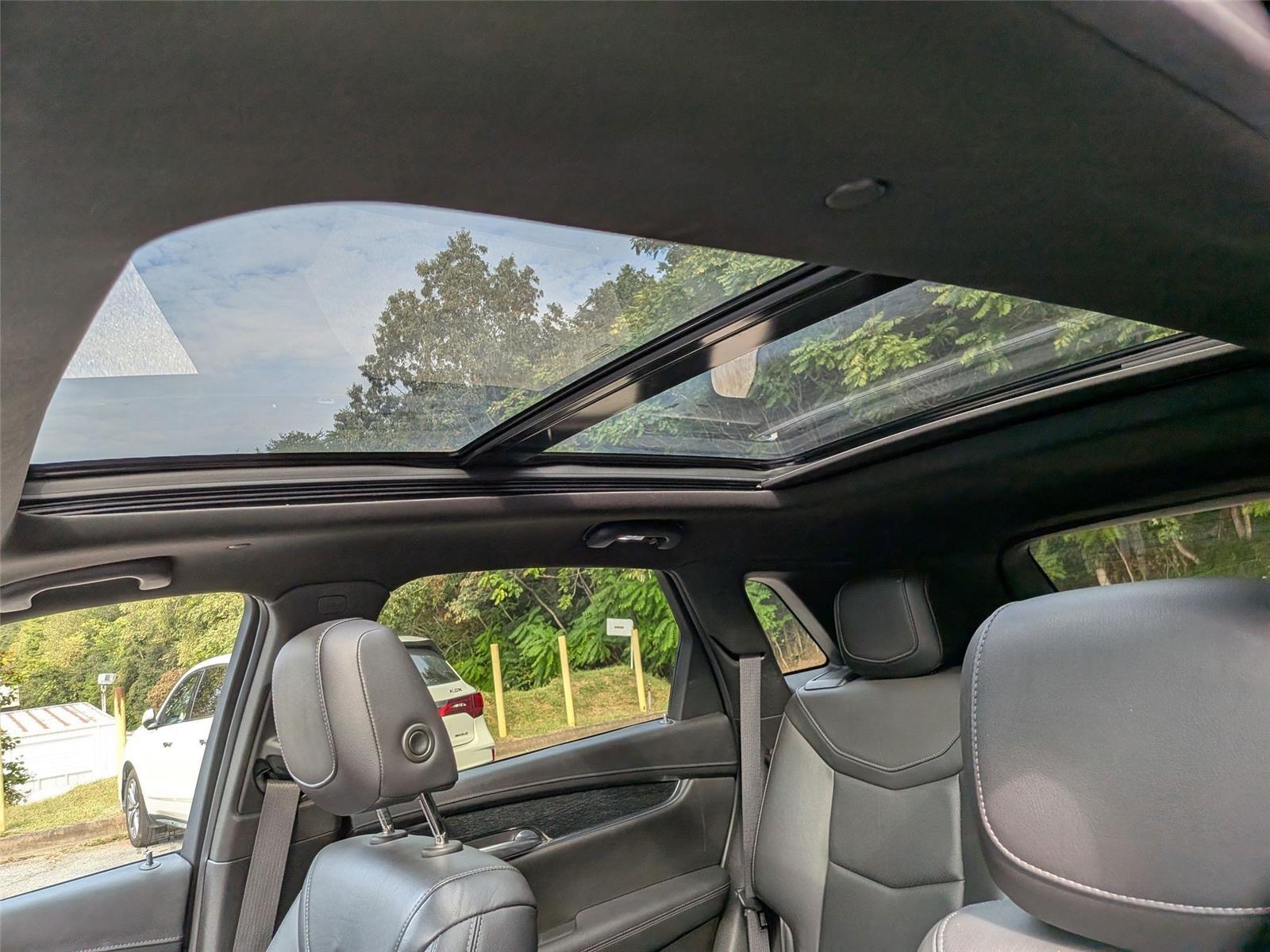 2020 Cadillac XT5 Premium Luxury photo 16