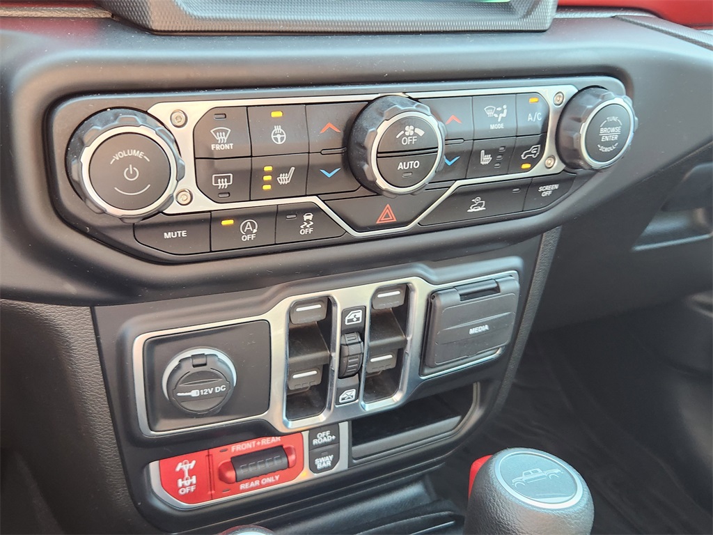 2022 Jeep Gladiator Rubicon photo 22