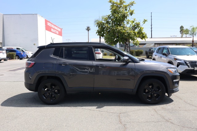 2019 Jeep Compass Altitude photo 2