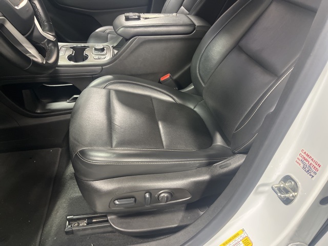 2023 Gmc Acadia SLT photo 7