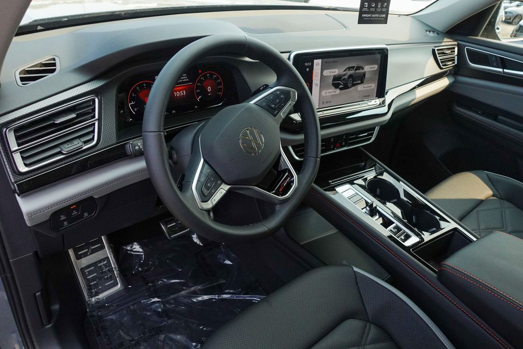 2026 Volkswagen Atlas Peak Edition SE photo 10