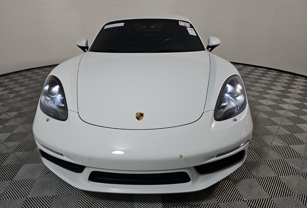 2017 Porsche Cayman S photo 2