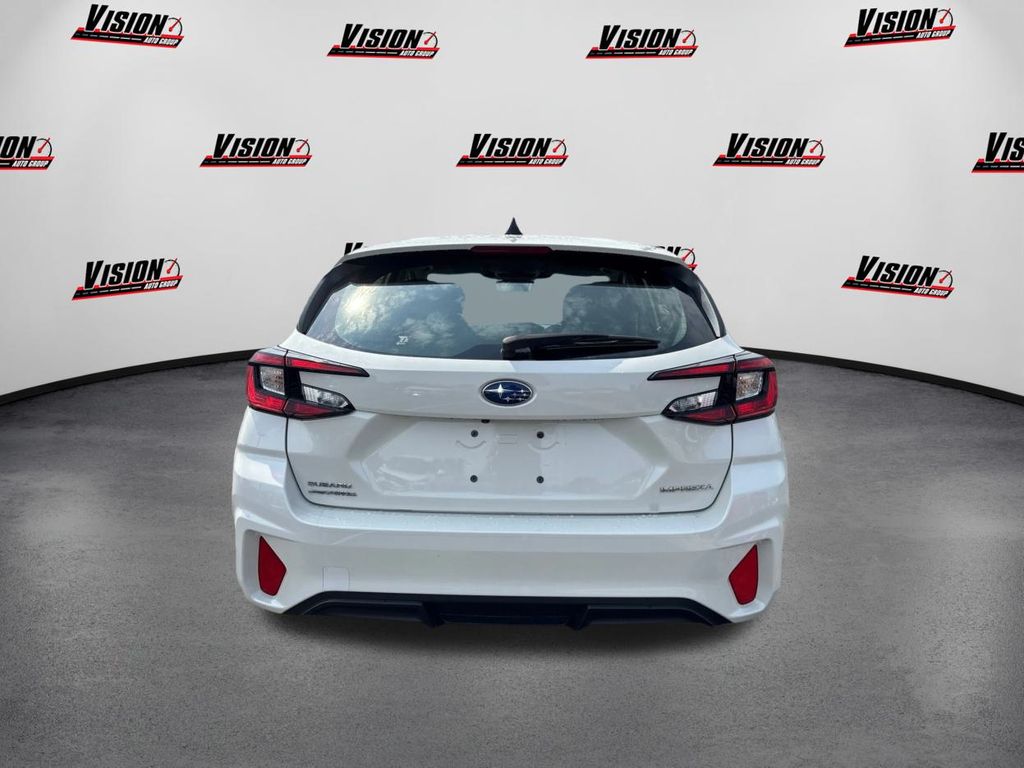 2024 Subaru Impreza Base photo 4