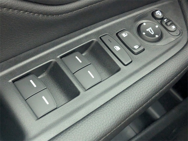 2026 Honda Odyssey Elite photo 13