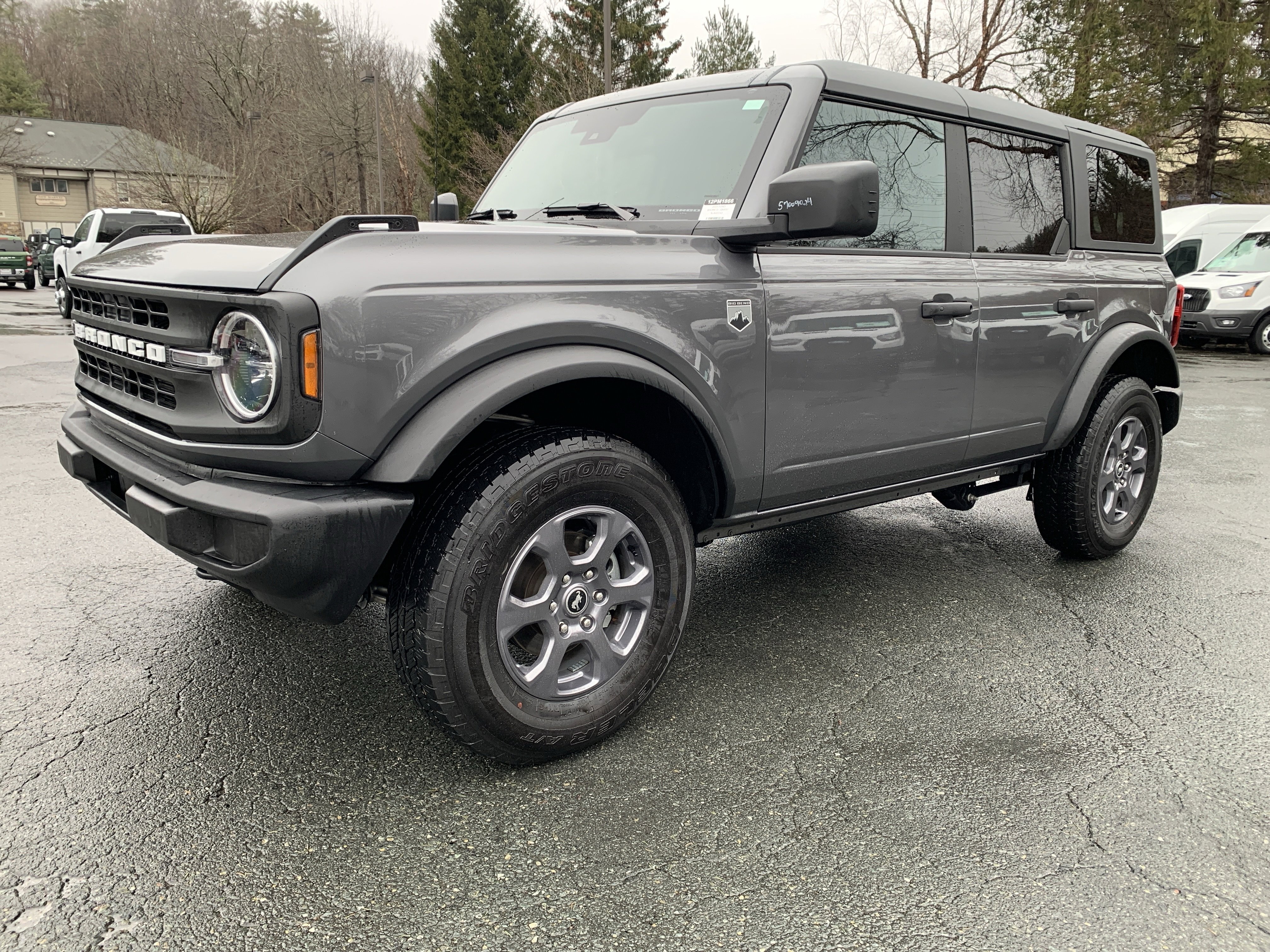 2025 Ford Bronco 4-Door Big Bend's photo