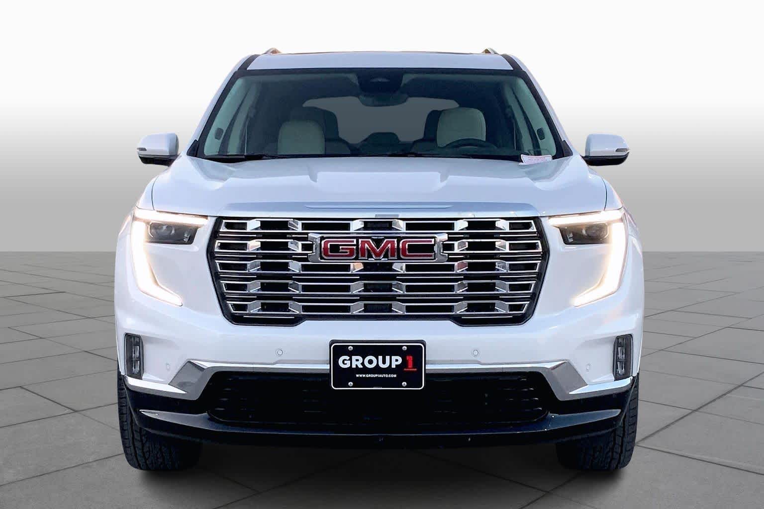 2024 Gmc Acadia Denali photo 3