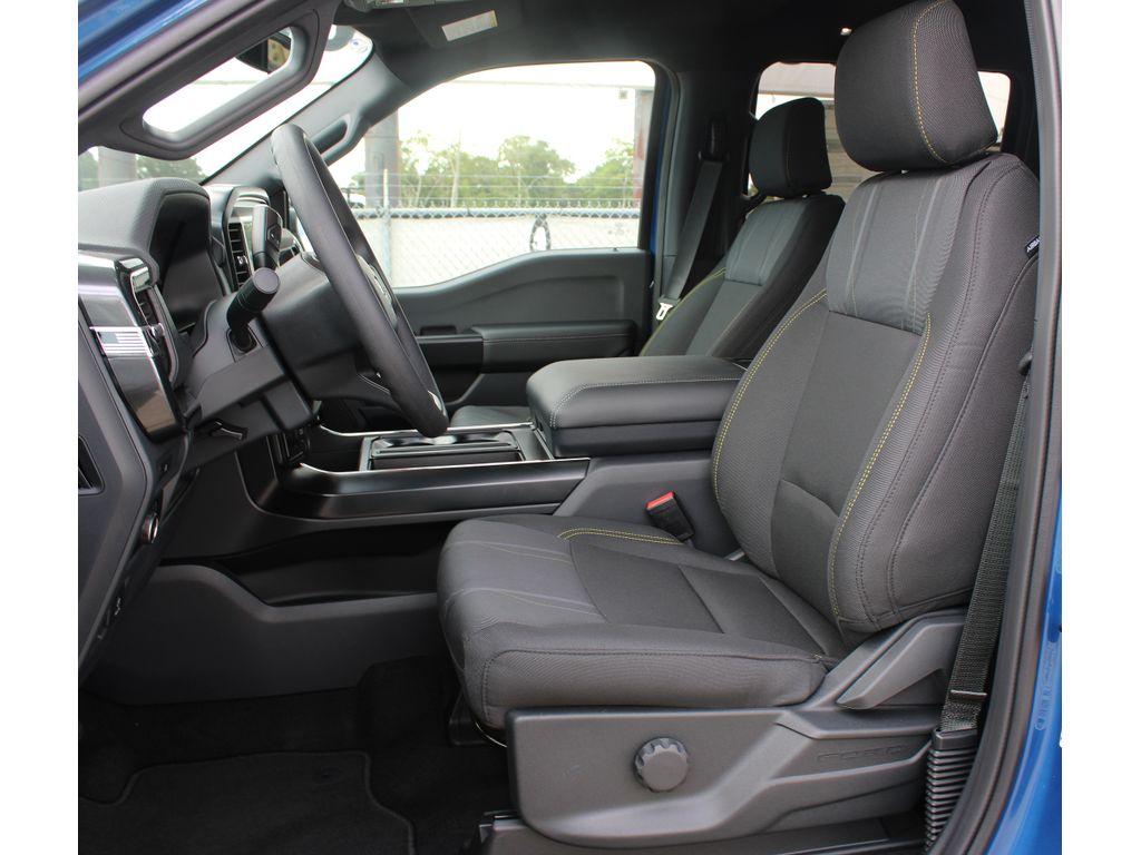 2025 Ford F-150 STX photo 3