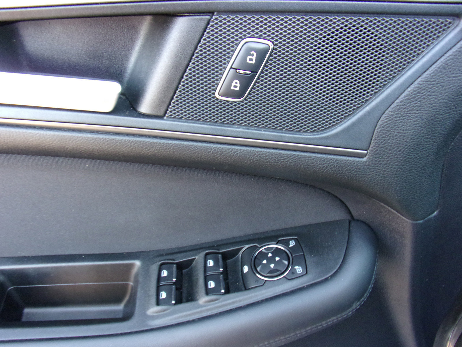 2019 Ford Edge SE photo 8