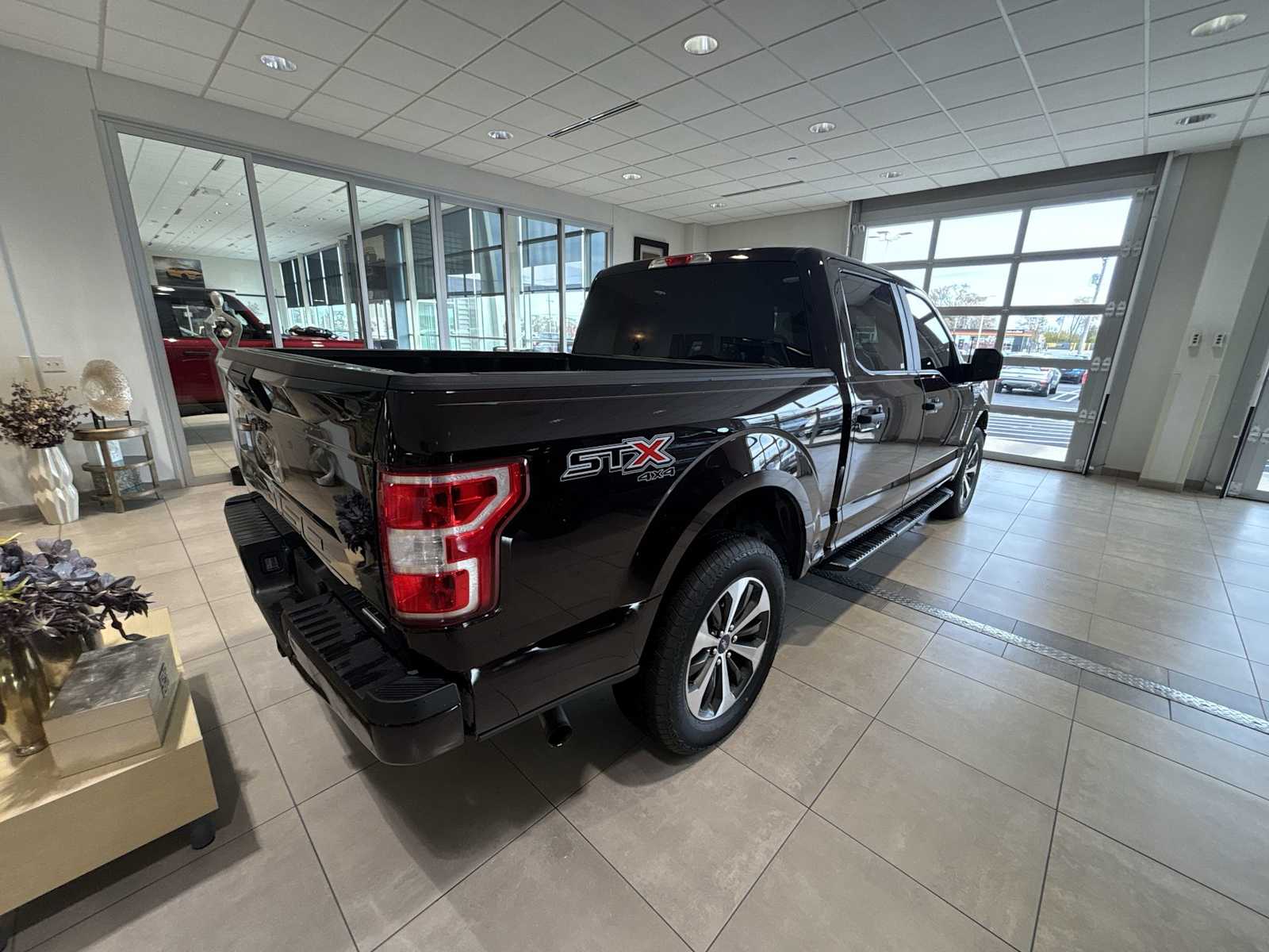 2020 Ford F-150 XL photo 3