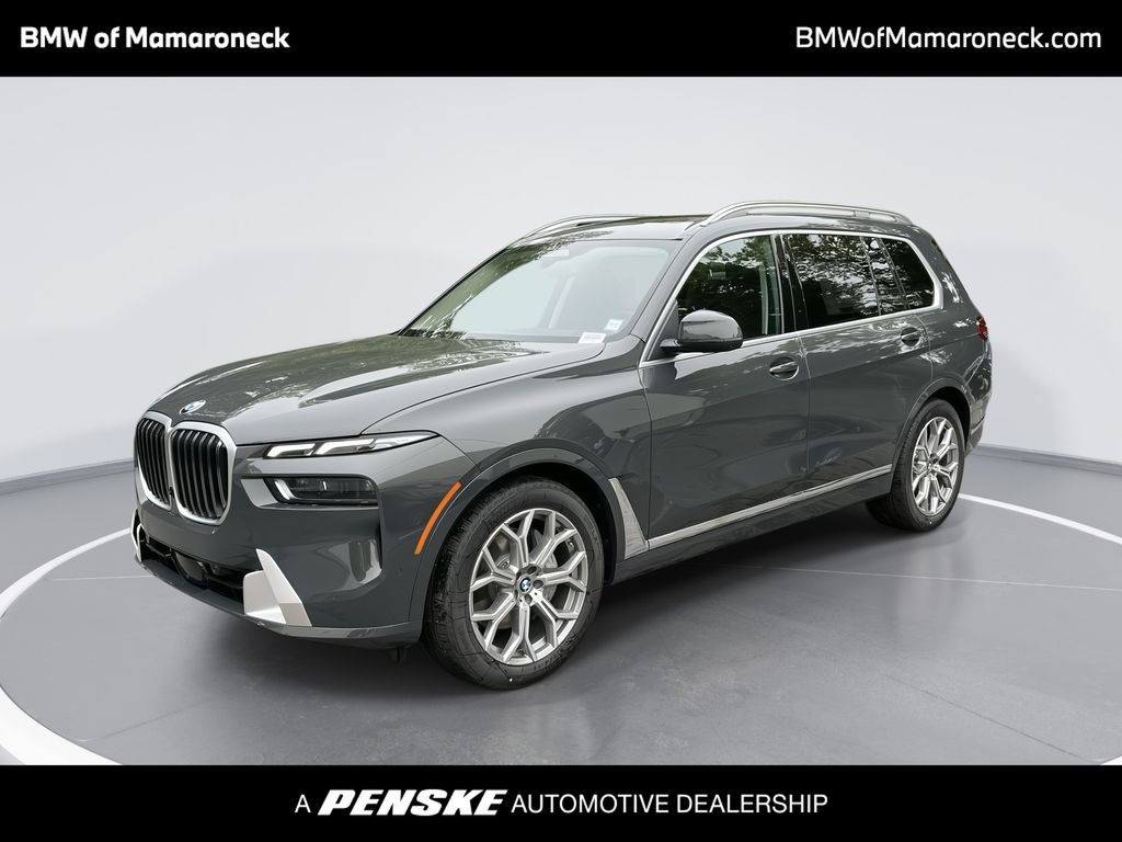 2026 BMW X7 40i's photo