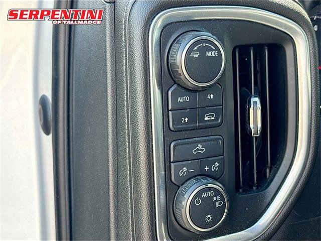 2020 Chevrolet Silverado 1500 LT photo 4