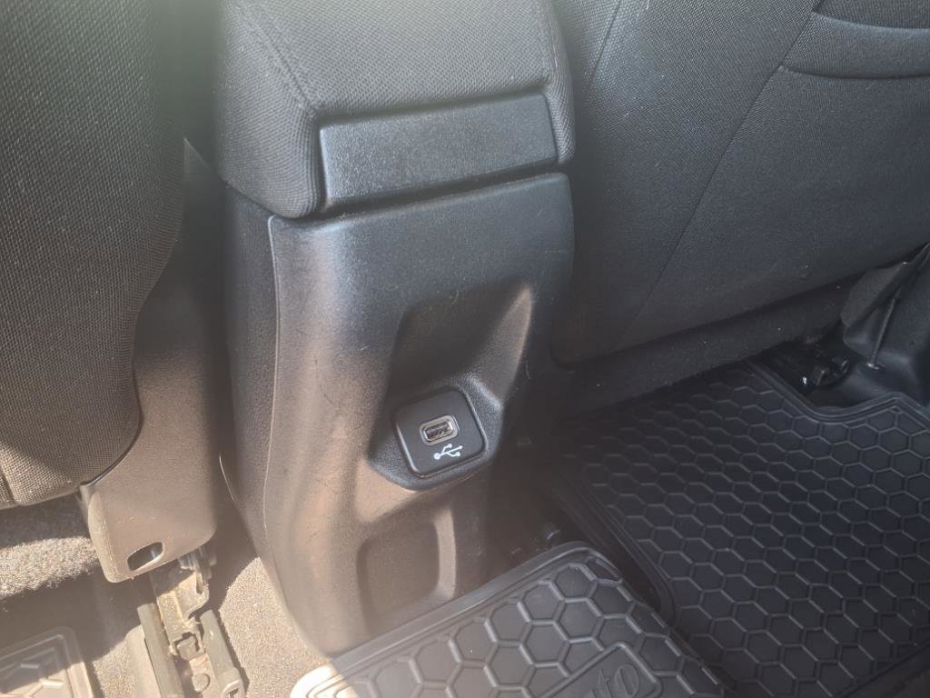 2018 Jeep Renegade Latitude photo 22